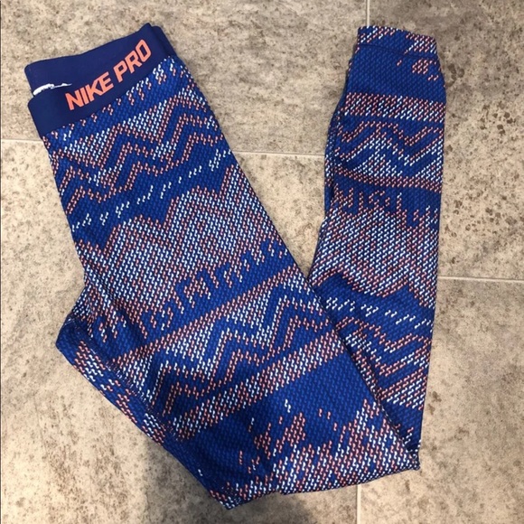 Nike Pants - Nike pro leggings 💙